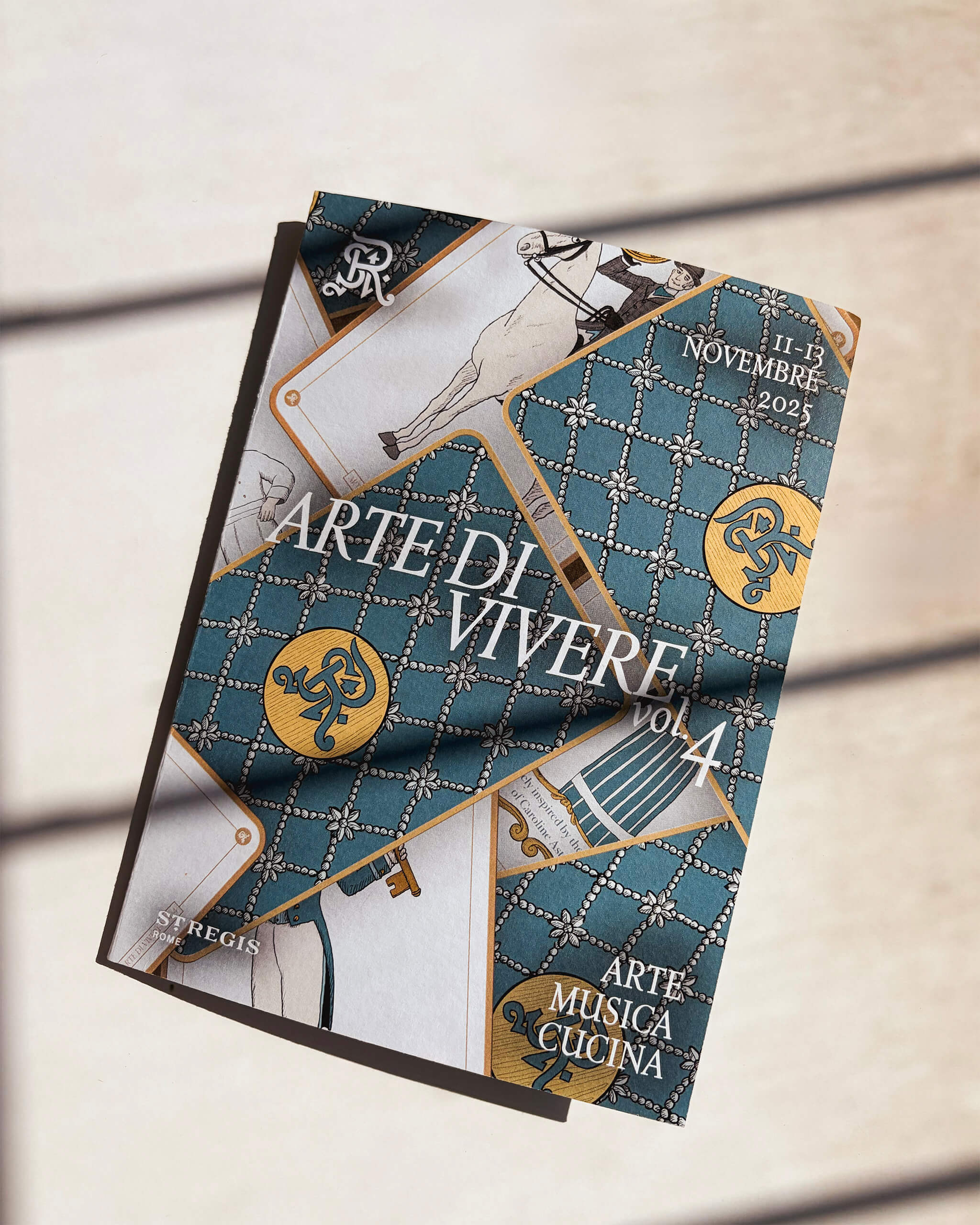Libretto «Arte di Vivere» per il Natale al St. Regis, Lion Brand